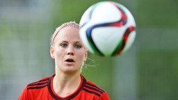 Die deutsche Fußball-Nationalspielerin Leonie Maier  © picture-alliance/dpa Foto: Patrick Seeger