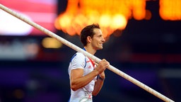 Renaud Lavillenie bei den Olympischen Spielen 2012 in London © picture alliance / dpa Foto: Bernd Thissen