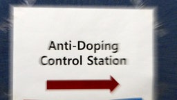 Ein Wegweiser zur Anti-Doping-Kontrolle © imago sportfotodienst 