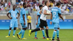 Der deutsche Fußballer Nils Petersen nach einem Tor gegen Fidji © picture alliance / CITYPRESS24 