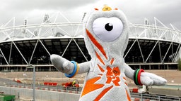 Maskottchen Wenlock vor dem Olympiastadion in London © imago sportfotodienst Foto: imago sportfotodienst