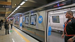 Zug der Metrolinie 4 in Rio de Janeiro © picture alliance / Photoshot 