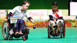Spieler bei einem Boccia-Spiel bei den Paralympics. © imago 