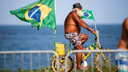 Ein brasilianischer Fan bei den Paralympischen Spielen 2016 in Rio de Janeiro. © dpa - Bildfunk Foto: Jens Büttner