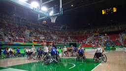 Die deutschen Rollstuhl-Basketballerinnen beim Spiel gegen Frankreich © imago/Pressefoto Baumann