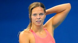 Die russische Schwimmerin Julija Jefimowa © dpa - Bildfunk Foto: Michael Kappeler