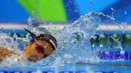 Die deutsche Schwimmerin Alexandra Wenk. © dpa Foto: Michael Kappeler