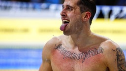Der britische Schwimmer Chris Walker-Hebborn und seine Tattoos © picture alliance / dpa Foto: Patrick B. Kraemer
