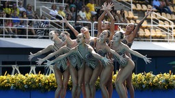 Chinas Team im Synchronschwimmen © imago/Fotoarena