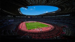 Eine Großaufnahme vom Leichtathletik Stadion in Tokio. © IMAGO / Shutterstock Foto: Dave Shopland