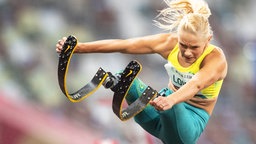 Die deutsch-australische Para-Athletin Vanessa Low gewinnt Gold im Weitsprung. © picture alliance/KEYSTONE | ENNIO LEANZA