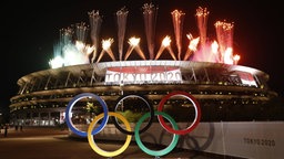 Feuerwerk am Olympiastadion © IMAGO / Pro Shots 